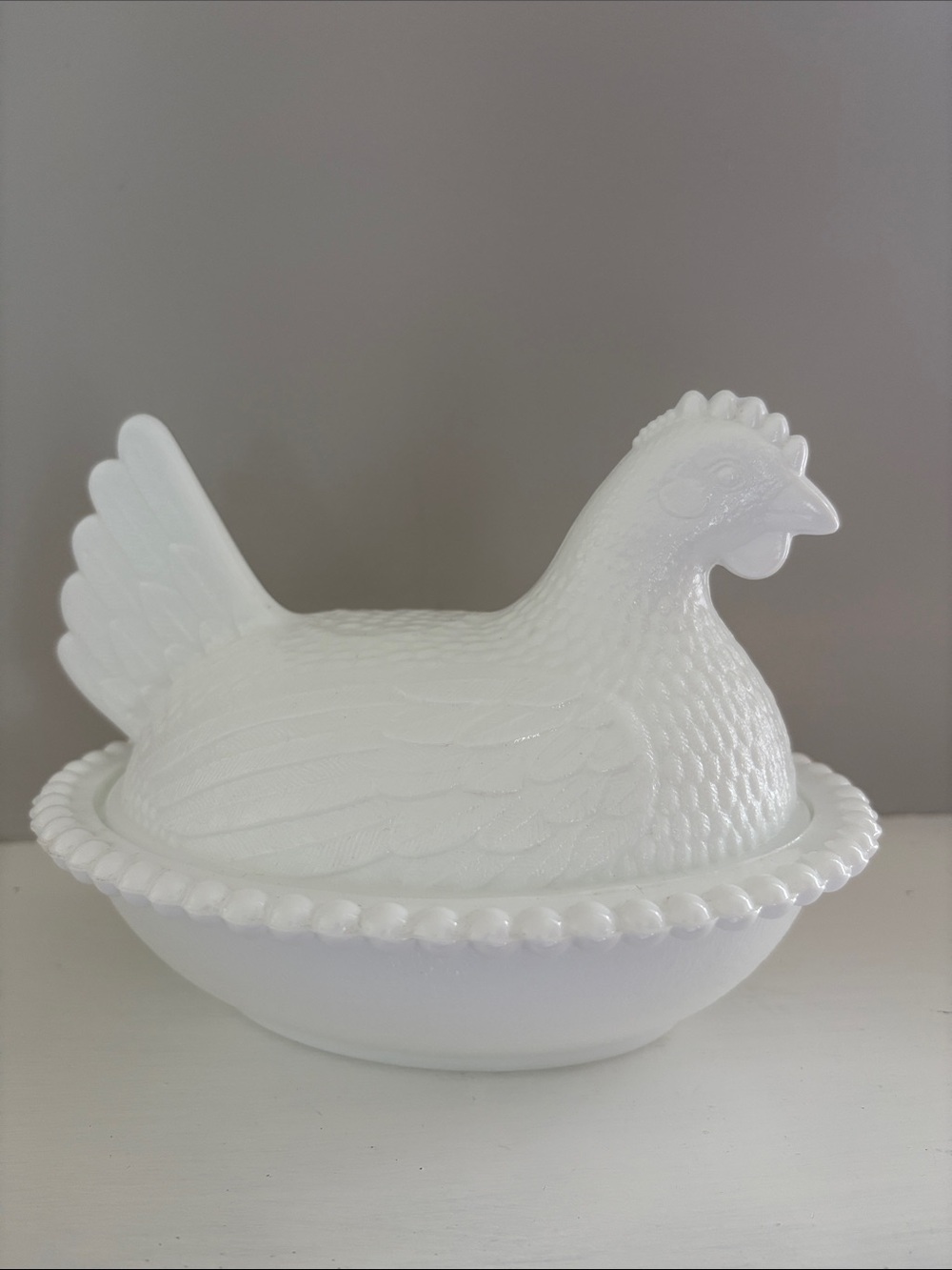Indiana Glass HEN ON A NEST white milk glass dish - Picture 3 of 16